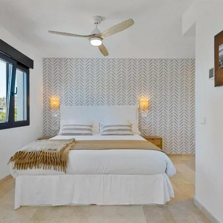 Casa Adosada Junto A La Playa A 100 M Del Mar Holiday home