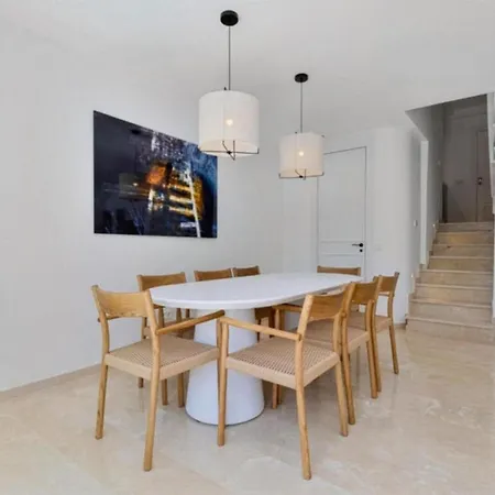 Casa Adosada Junto A La Playa A 100 M Del Mar Holiday home